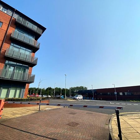 Station Side Penthouse Apartment Wolverhampton Ruang foto